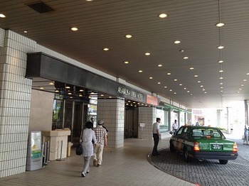 浅草ビューホテル入口.jpg